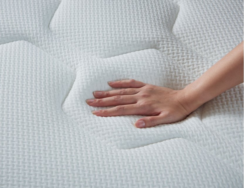 Sanitized® Antimicrobial Natural Latex Top Responsive Coil Support
