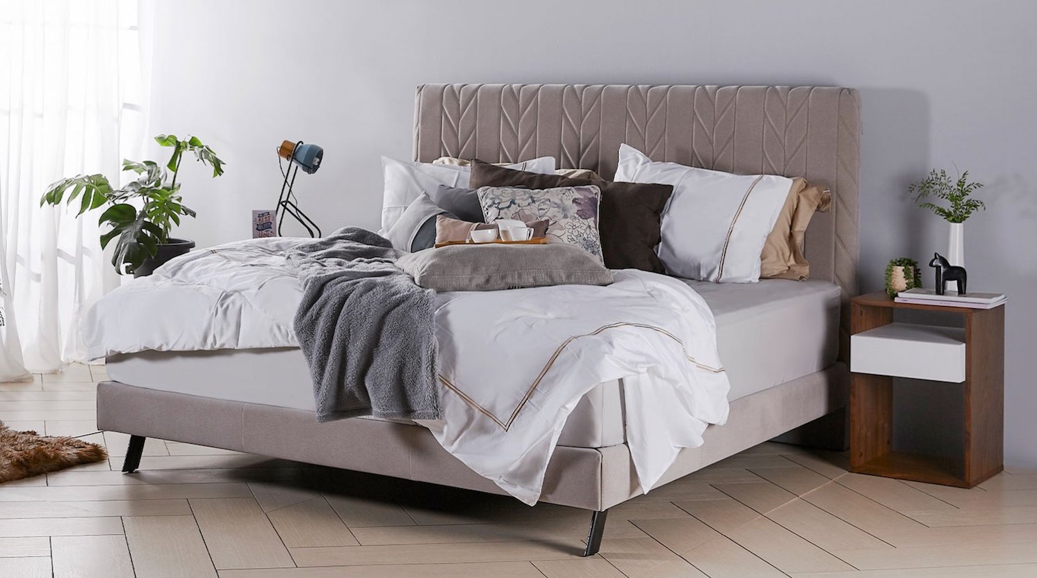 bedroom-sets-singapore-cellini